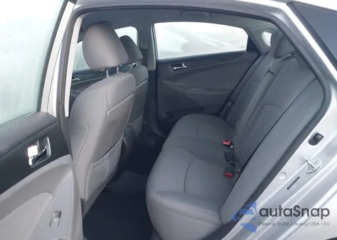 2013 Hyundai Sonata Gls z USA, uszkodzony, nr VIN 5NPEB4AC2DH652059